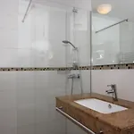 Daire Strandresort Rex Rugia Ferienwohnung 13-2 Mit Sauna- Und Schwimmbadnutzung Im Ahoi Sellin Lobbe